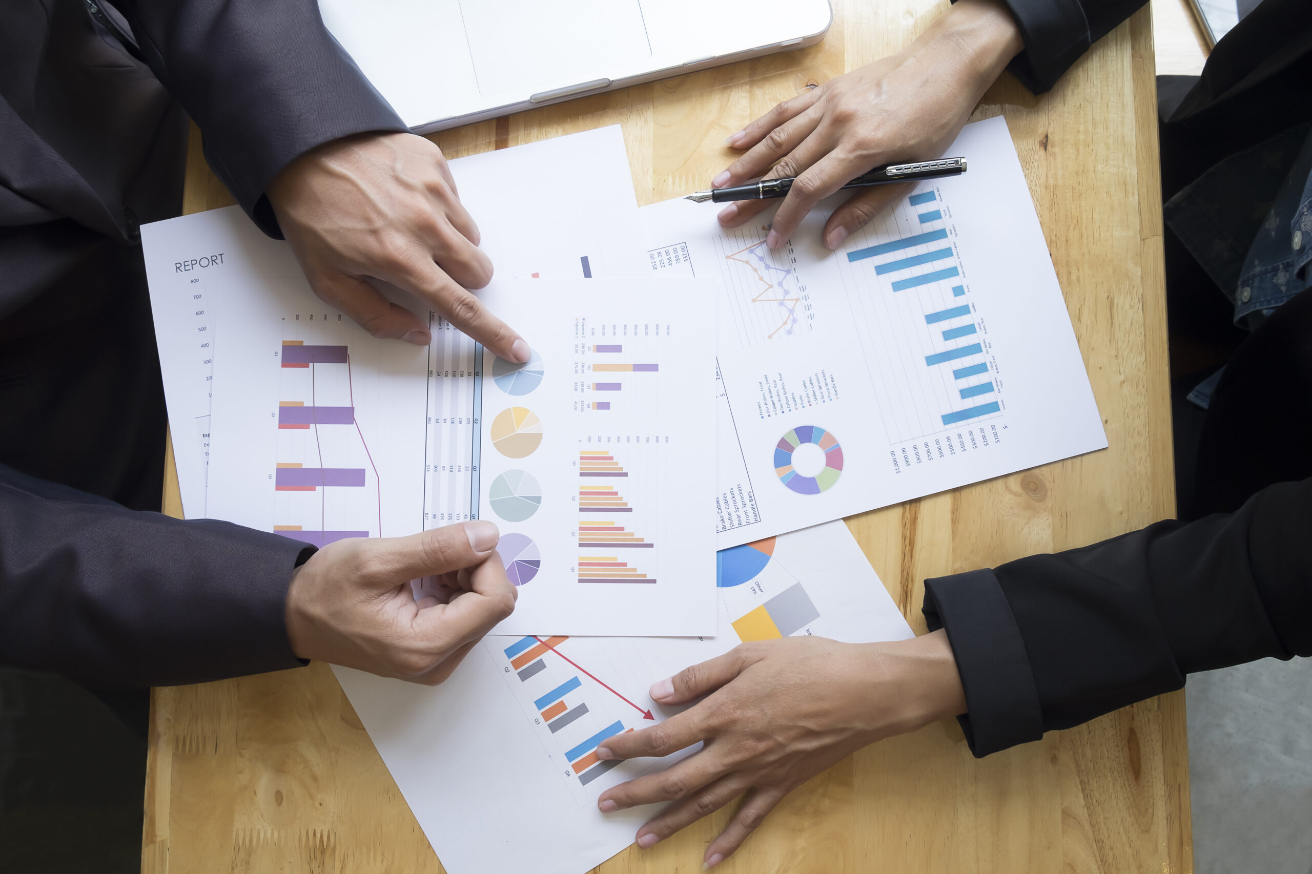 We carefully understand project requirements, conduct site analysis, and develop a detailed execution plan.